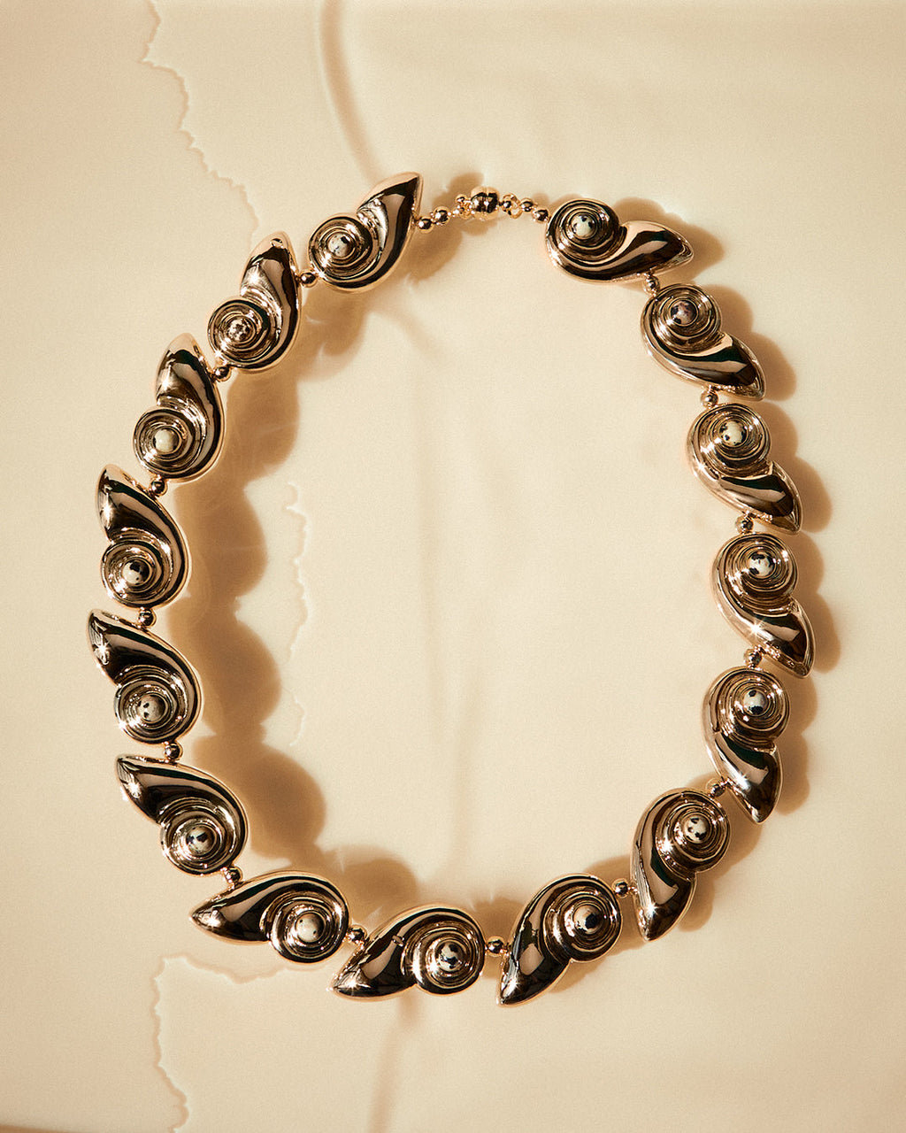 The Palma Shell Statement Necklace- Gold