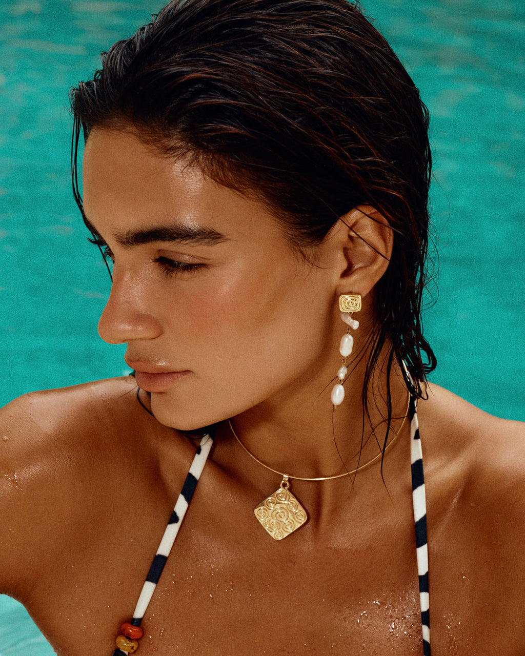 The Seychelles Choker-Gold