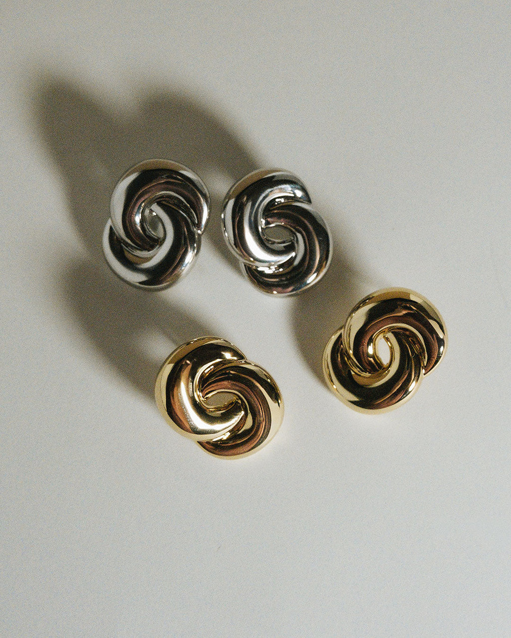 The Solstice Knot Studs-Silver